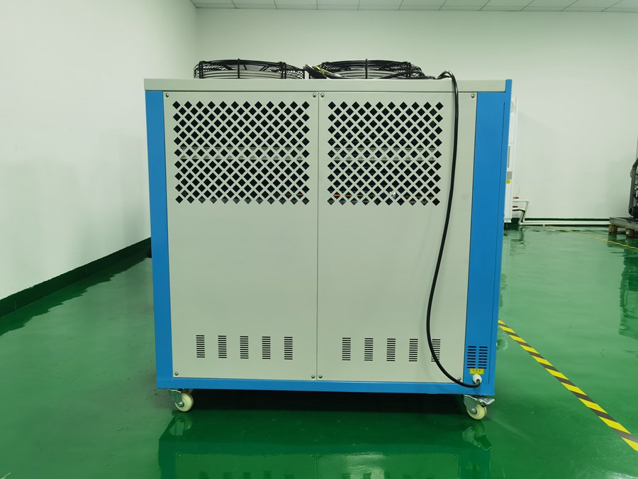 风冷式冷水机组在高温环境使用注意事项有哪些？