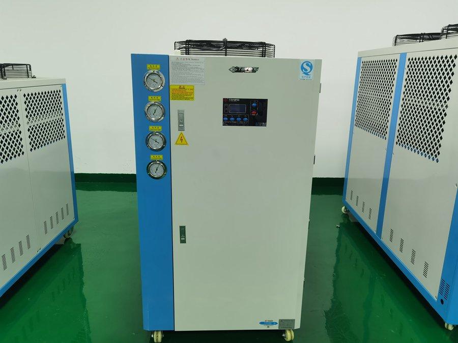 风冷式冷水机的故障问题如何解决？